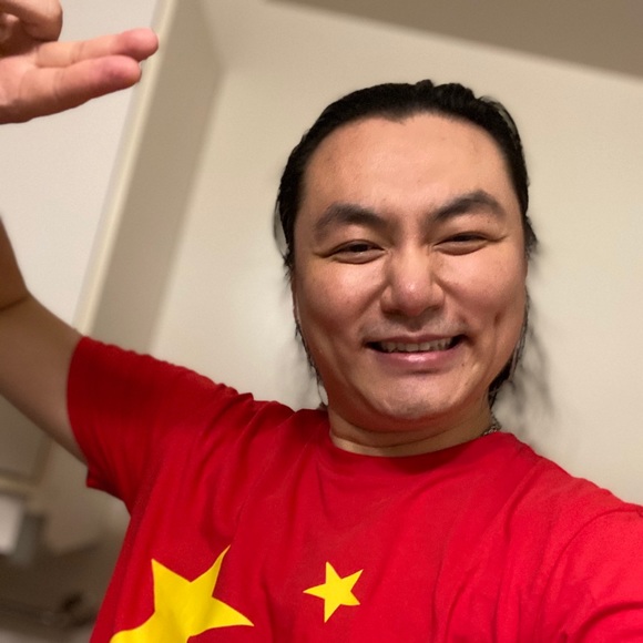 Meet your Posher, Andy - Picture 1 of 2